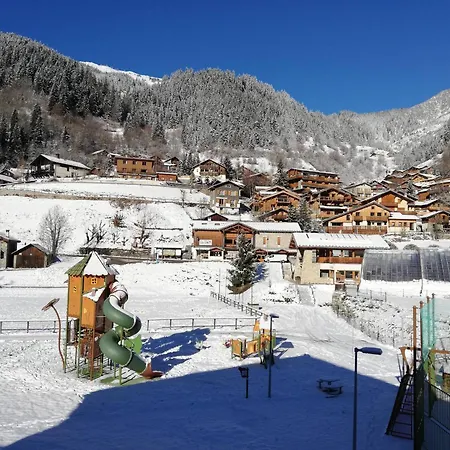 Neuf Cosy Avec Terrasse, 1 Chambre, Parking, Wifi, Pres Des Pistes - Fr-1-638-10 Apartment